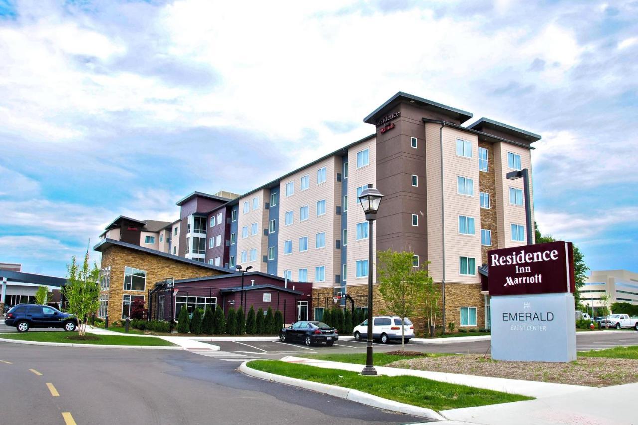 Residence Inn By Marriott Cleveland Avon At The Emerald Event Center Exterior photo